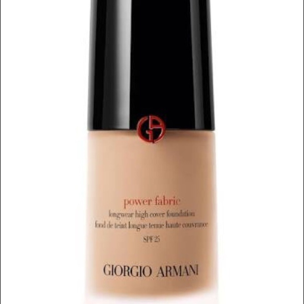 Giorgio Armani Power Fabric Foundation Shade 4
